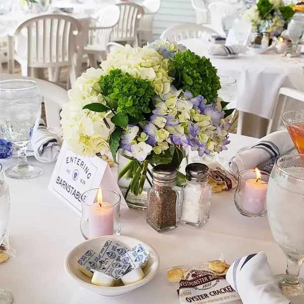 Bridal shower display with balloon garland